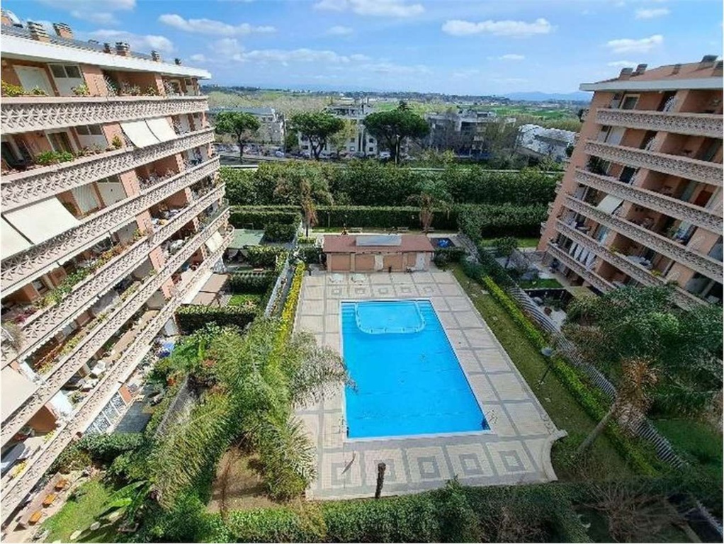 Appartamento in Via Flaminia 964, Roma, 6 locali, 2 bagni, 95 m²