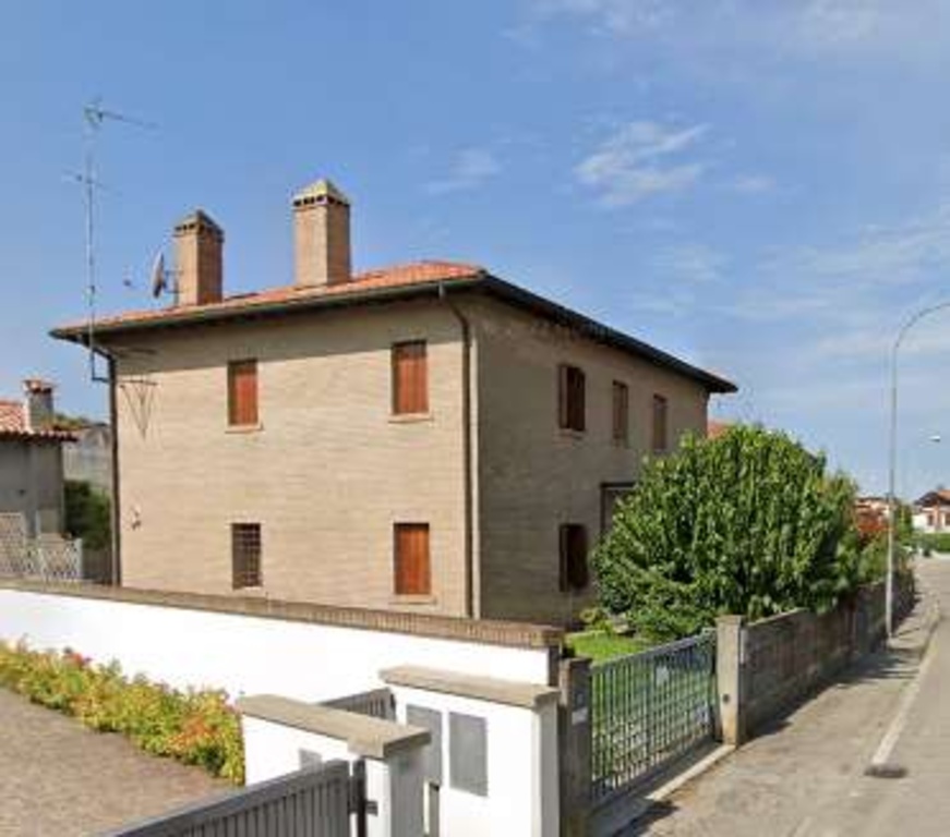 Casa indipendente in Via Giacomo Leopardi, San Stino di Livenza