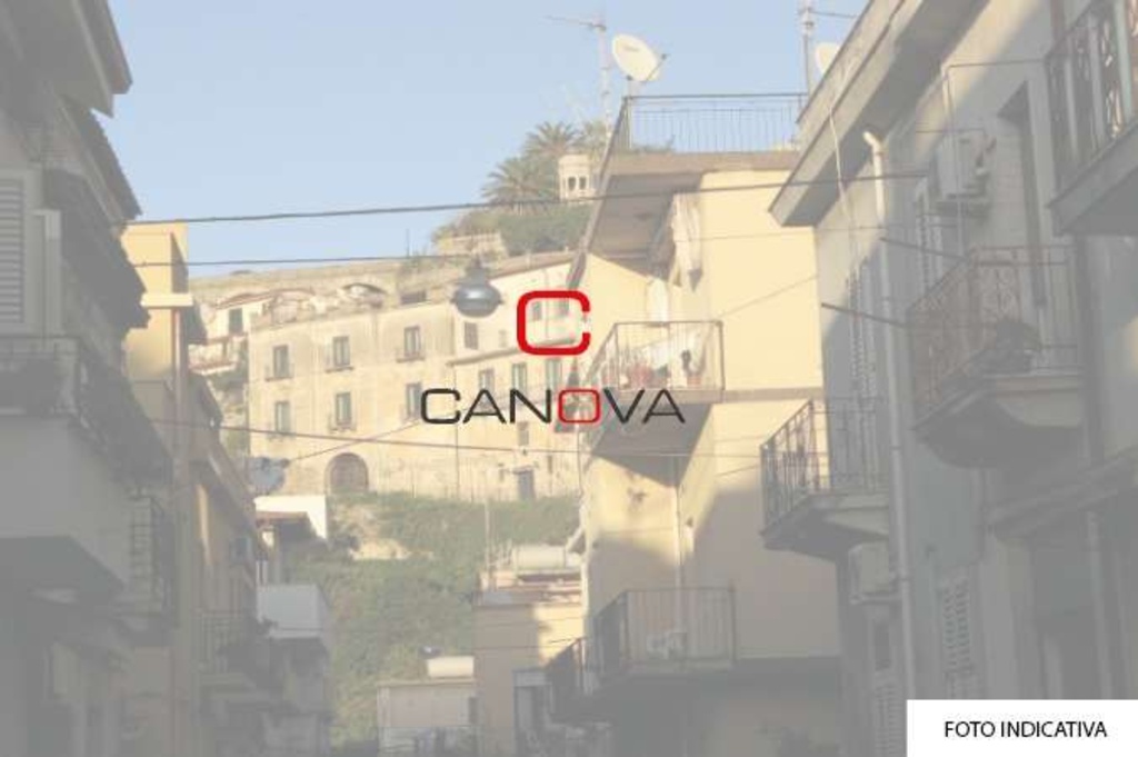 Appartamento in Via Trieste, Borgo San Lorenzo, 10 locali, 282 m²