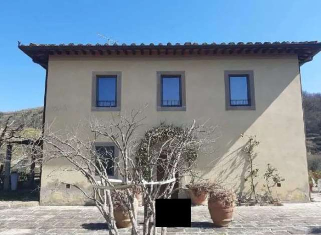 Casa indipendente in Via Borgonuovo, Rufina, 12 locali, 318 m²