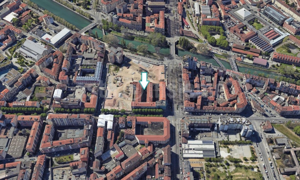 Quadrilocale a Torino, 1 bagno, 68 m², 2° piano, da ristrutturare