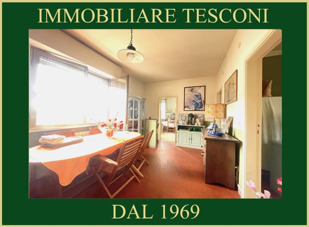 Trilocale a Pietrasanta, 1 bagno, arredato, 86 m², 1° piano in vendita