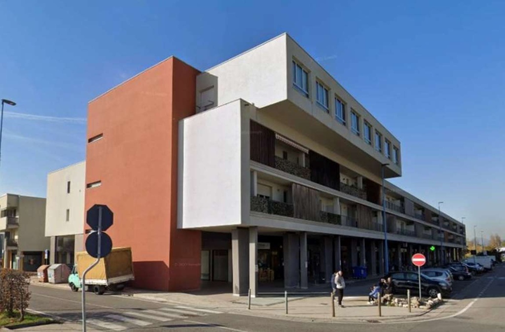 Quadrilocale in VIA LUSETTI 11, Brescia, 1 bagno, 139 m², 1° piano