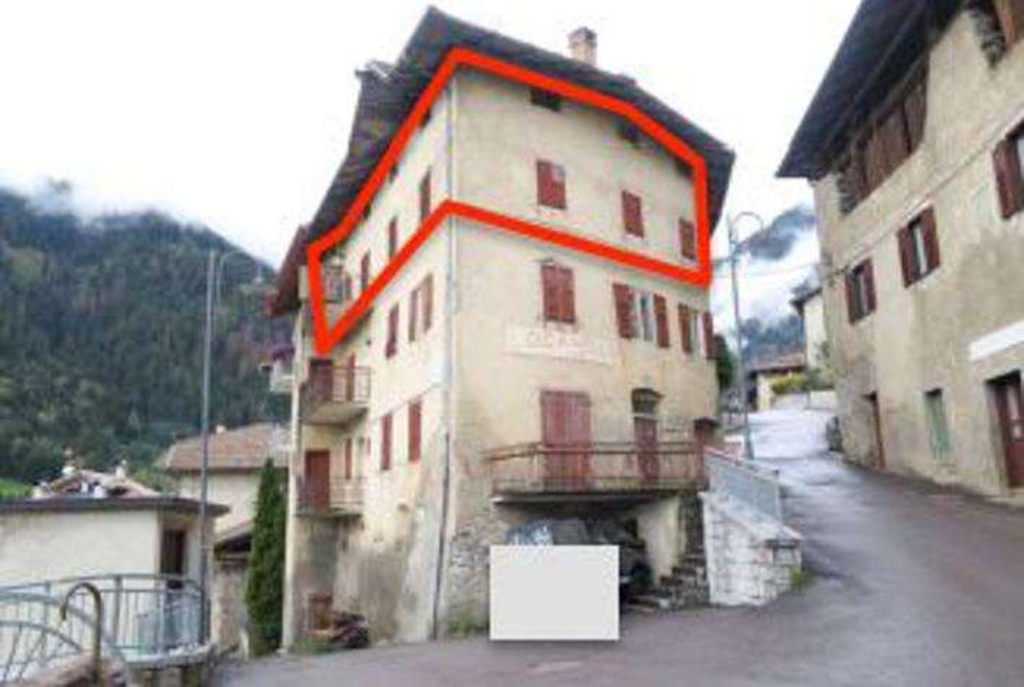 Palazzo in Via Fontana, Bresimo, 6 locali, 1 bagno, 218 m², 3° piano