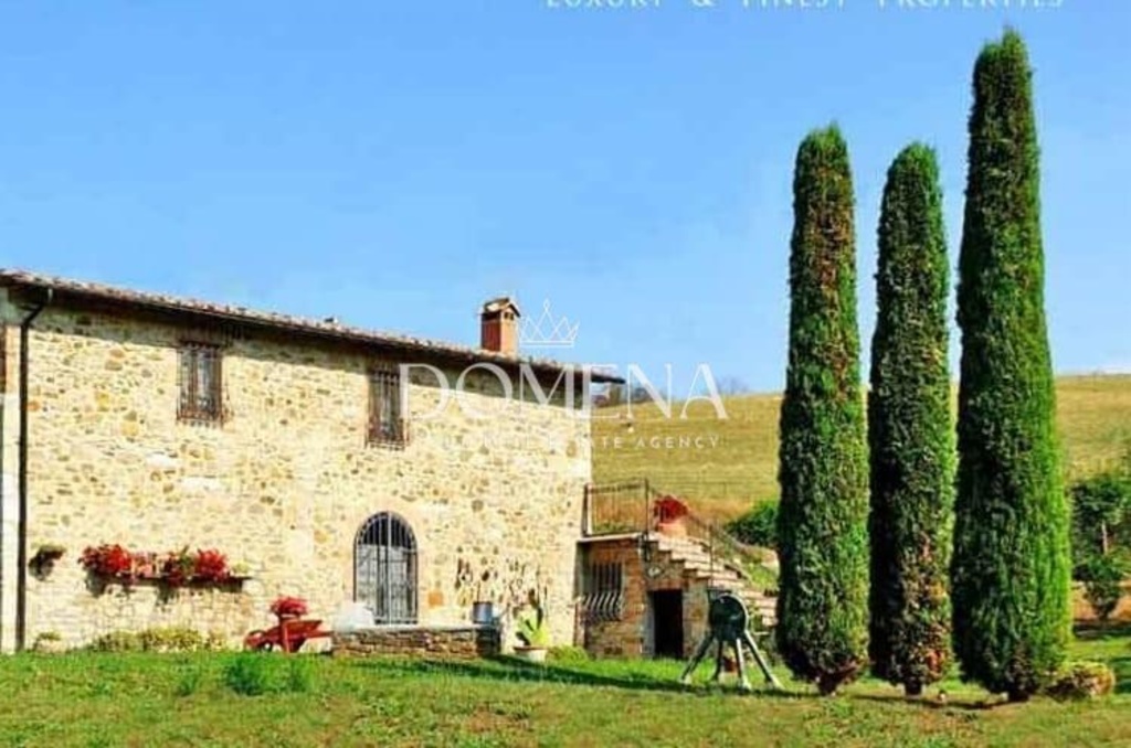 Casale a Castiglione d'Orcia, 8 locali, 3 bagni, giardino privato