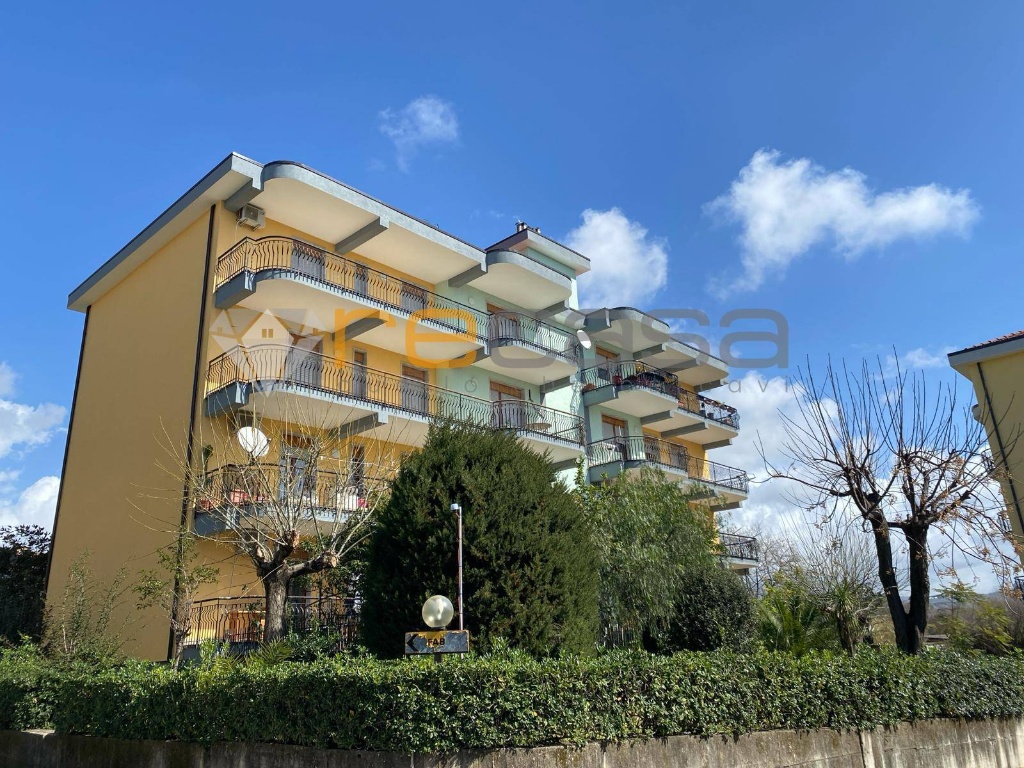 Appartamento in Via Piemonte, Montecorvino Pugliano, 5 locali, 2 bagni