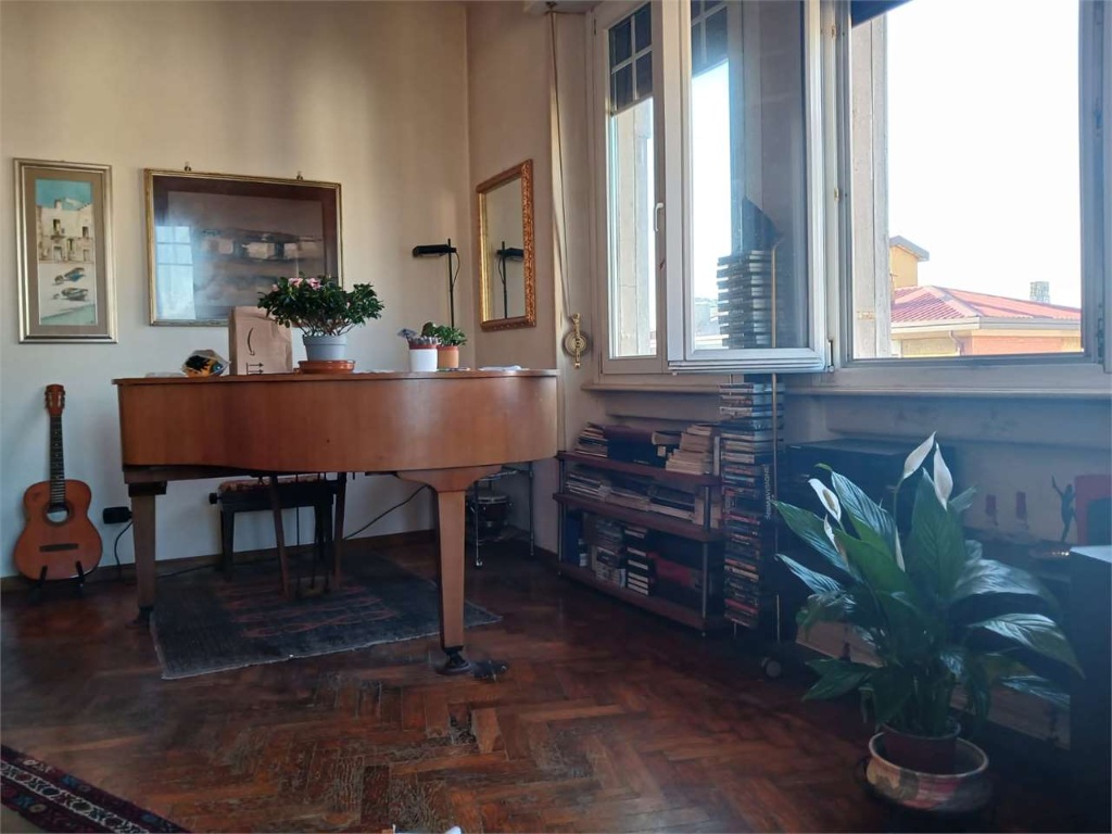 Appartamento in Via Piave 2, Varese, 5 locali, 2 bagni, 195 m²