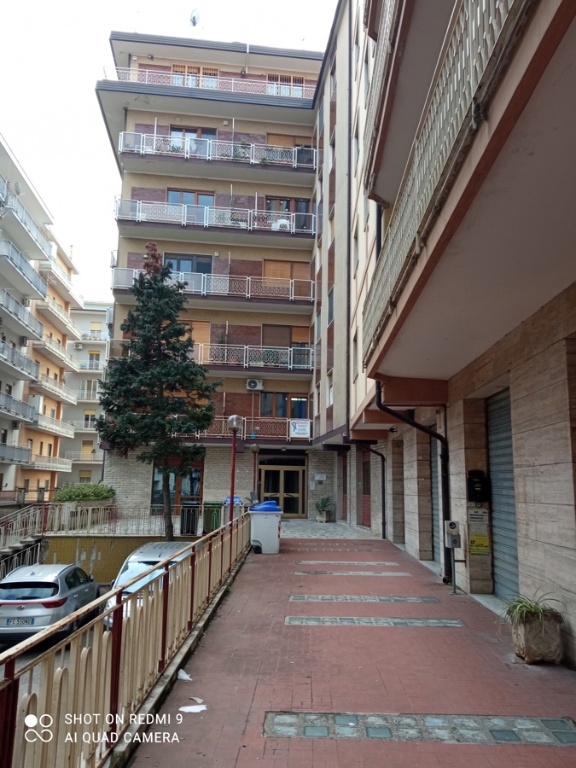 Appartamento in Via delle Puglie 28, Benevento, 5 locali, 2 bagni