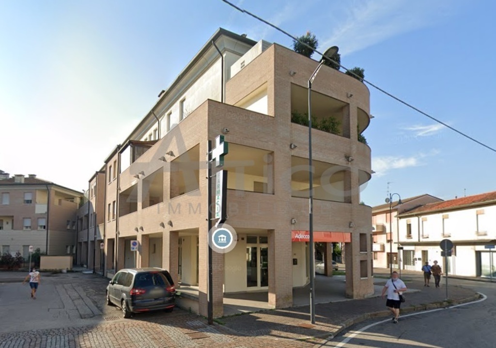 Appartamento in Via Pascoli RO, Rovigo, 6 locali, 2 bagni, 120 m²