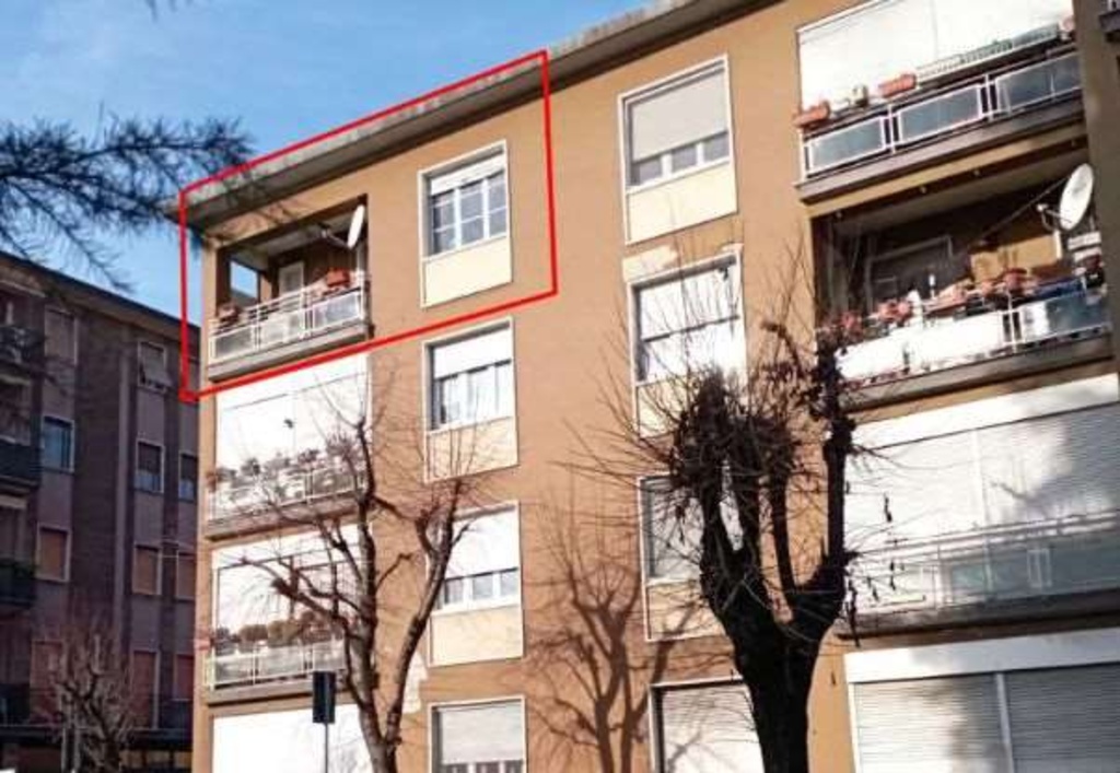 Appartamento in Via Pirovano 25, Legnano, 6 locali, 3 bagni, 84 m²