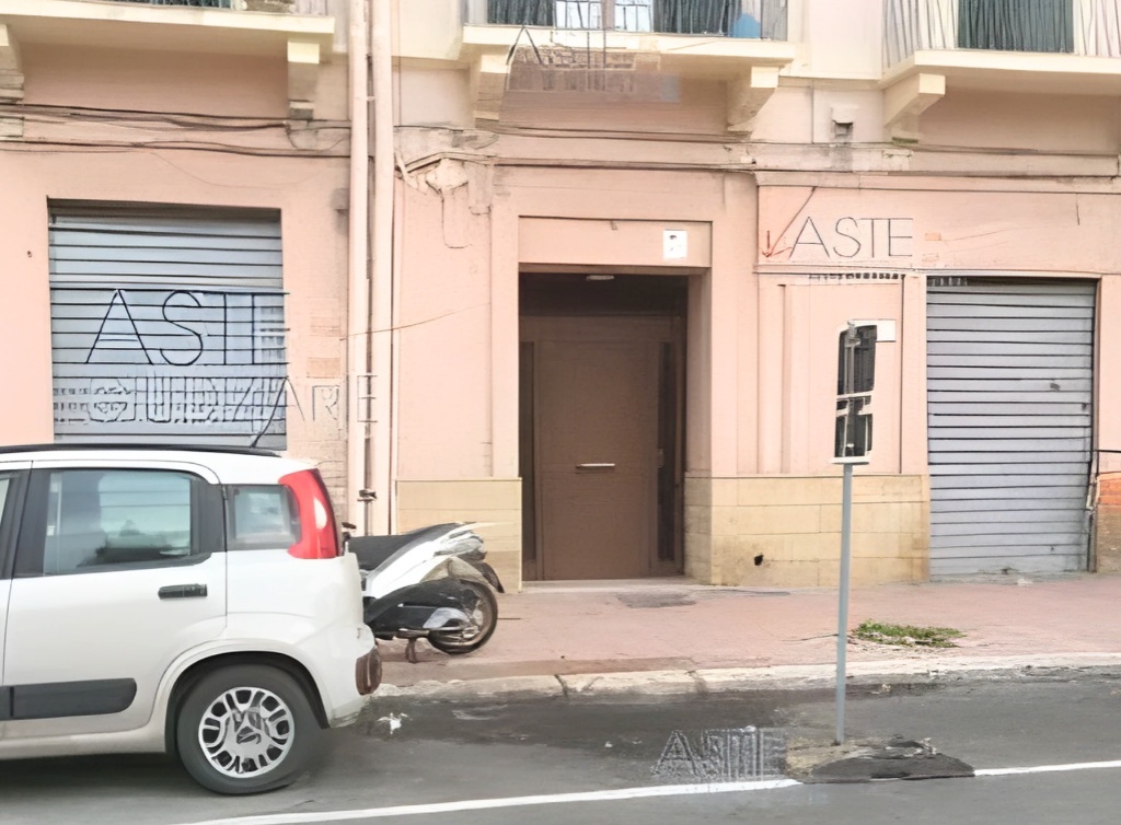 Appartamento in Via Dante Alighieri 47, Taranto, 5 locali, 1 bagno