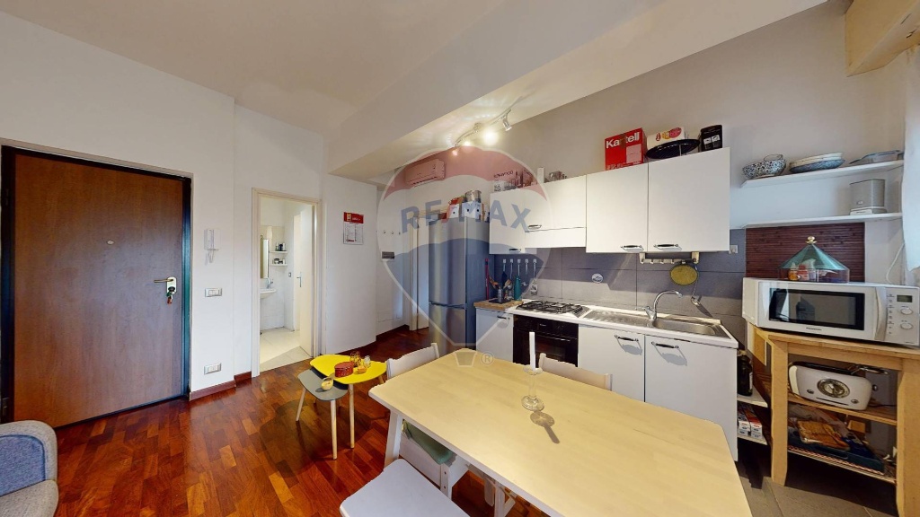 Bilocale in Via di Novoli, Firenze, 1 bagno, arredato, 51 m², 5° piano