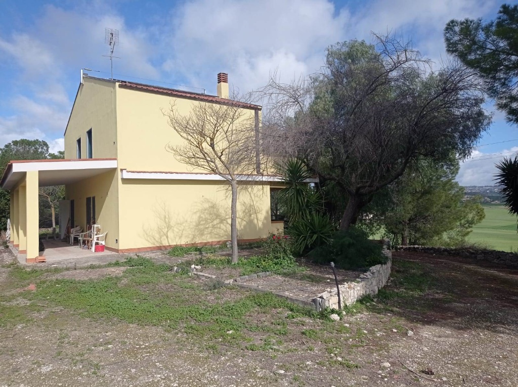 Villa in FURIANA 1, Caltanissetta, 7 locali, 2 bagni, giardino privato