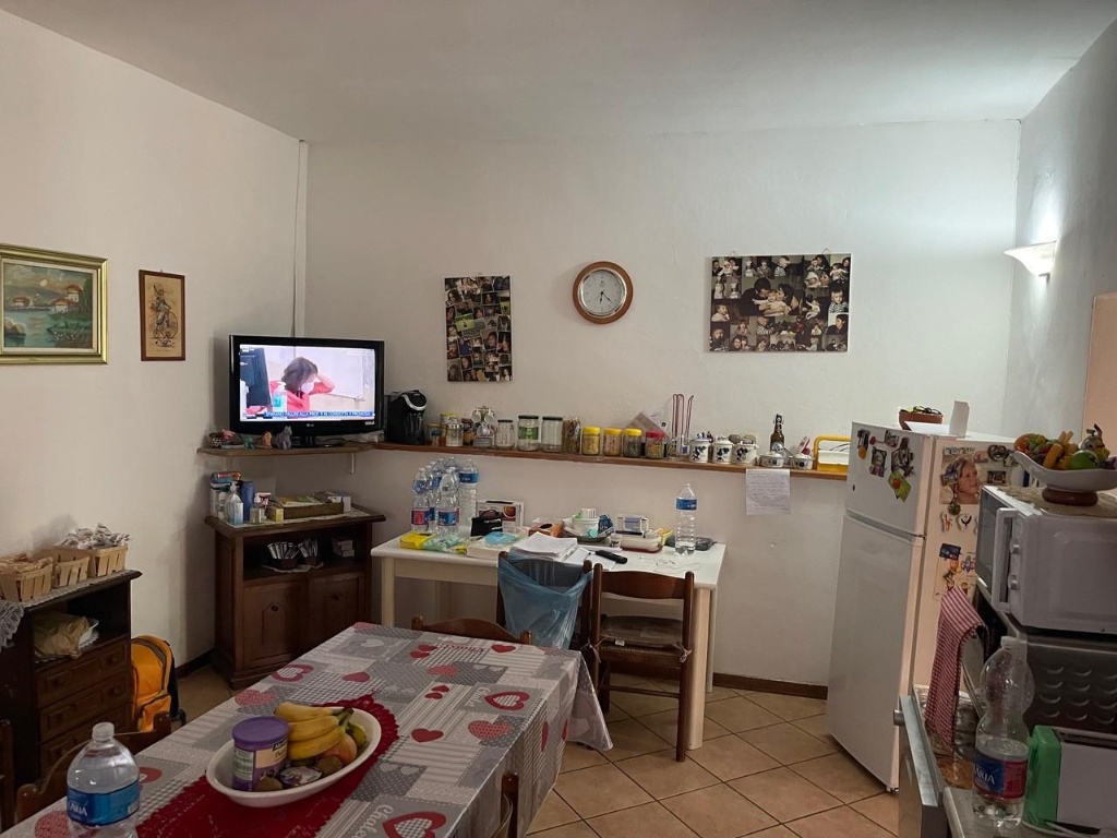 Porzione di casa a Monteriggioni, 9 locali, 2 bagni, posto auto