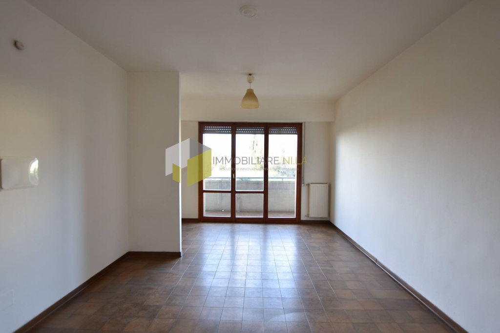 Bilocale in Via Pungilupo, Pisa, 1 bagno, giardino in comune, 53 m²