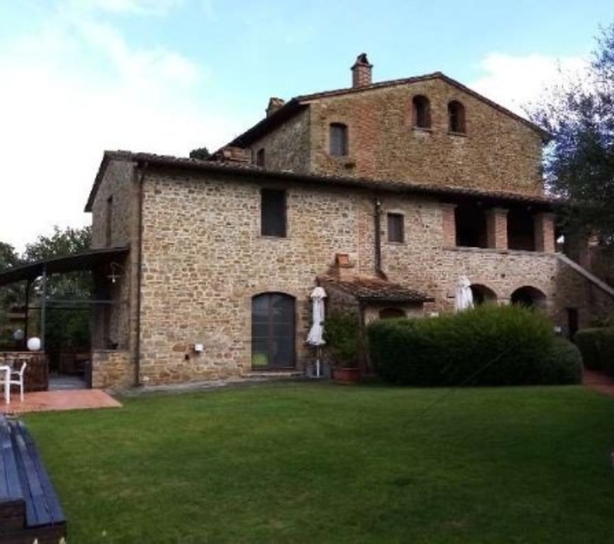 Villa in Località Gaville 7, Arezzo, 18 locali, 3 bagni, posto auto