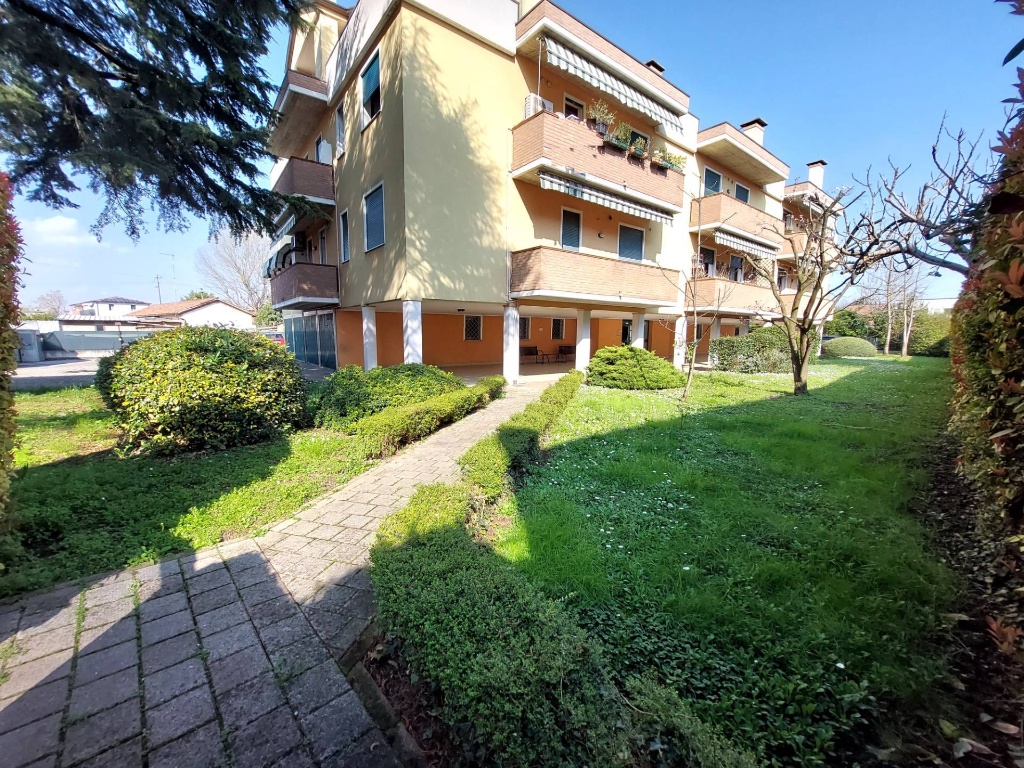 Quadrilocale in Via Pietro Bembo, Padova, 2 bagni, 100 m² in vendita