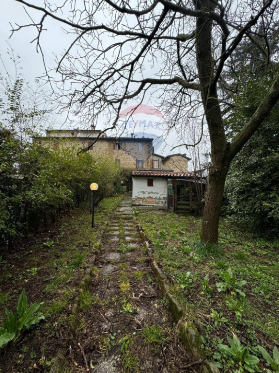 Casa semindipendente in VIA LA VILLA, Neviano degli Arduini, 6 locali
