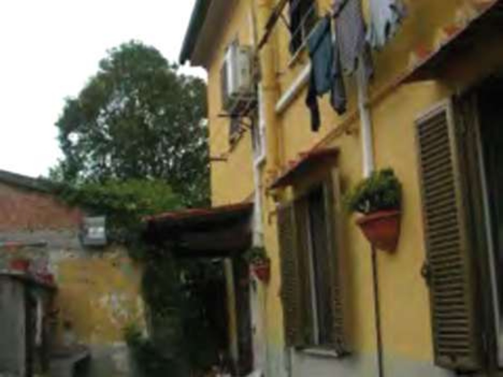Quadrilocale in Via Corte del Portico 78, Pisa, 1 bagno, garage