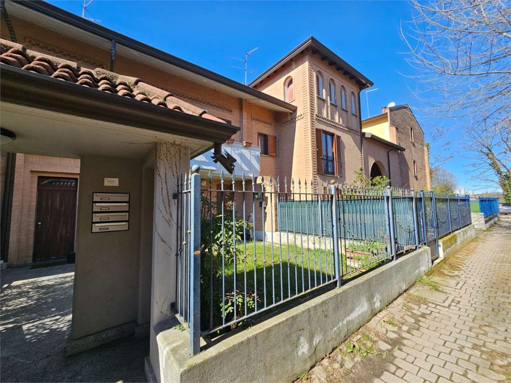 Bilocale a Paderno Dugnano, 85 m² in vendita