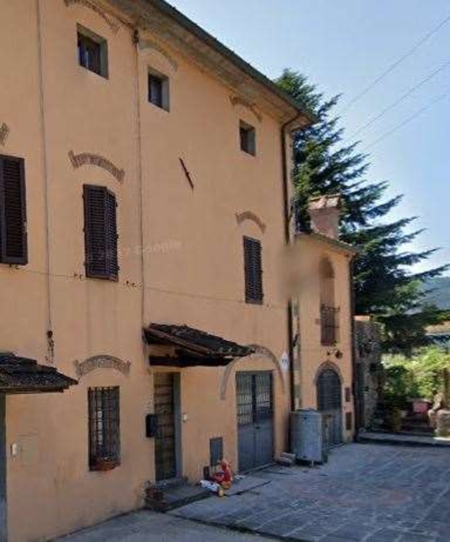 Appartamento in Via Marlianese 41, Serravalle Pistoiese, 6 locali