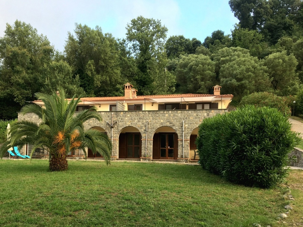 Casa indipendente in Trave, San Giovanni a Piro, 10 locali, 4 bagni