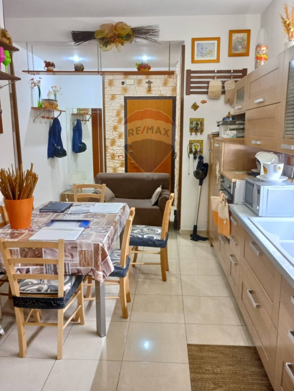 Appartamento in Via Luigi Vanvitelli, Siracusa, 5 locali, 1 bagno