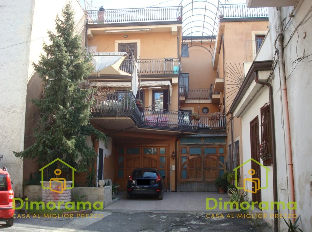 Quadrilocale in Via Roma 210, Palma Campania, 1 bagno, 110 m²