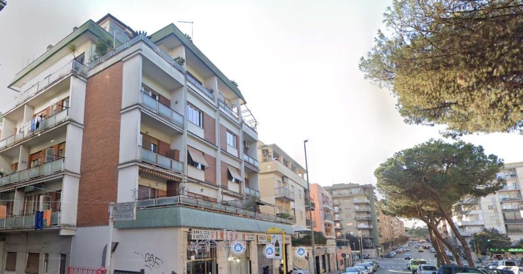 Monolocale in Via Vincenzo Briganti, Roma, 1 bagno, 45 m² in vendita