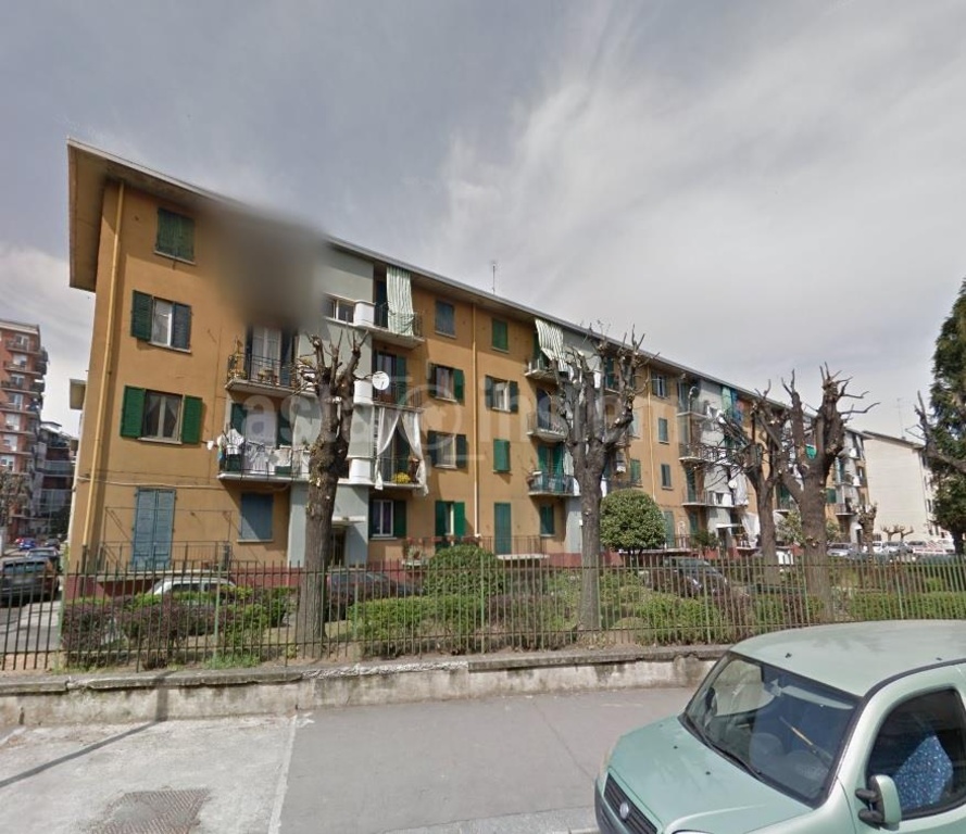 Quadrilocale a Torino, 1 bagno, 65 m², 2° piano, da ristrutturare