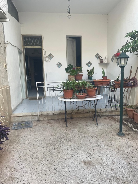 Quadrilocale in Via Marconi, Trapani, 2 bagni, giardino privato
