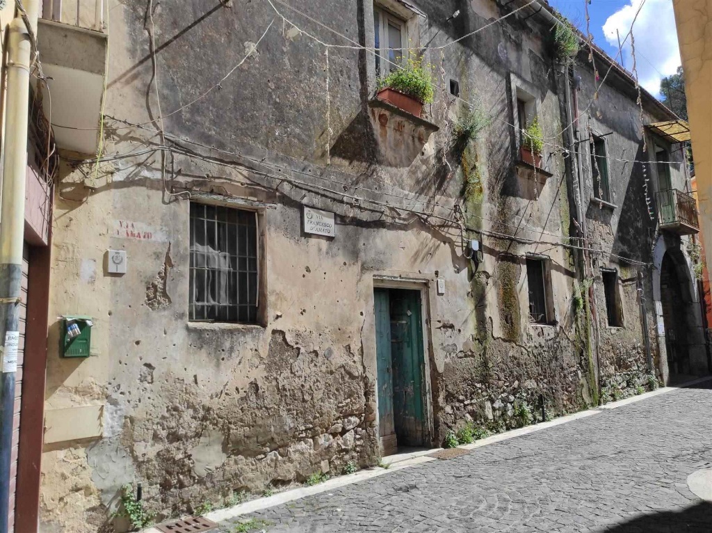 Casa semindipendente in Via D'Amato 3, Castel San Giorgio, 3 locali