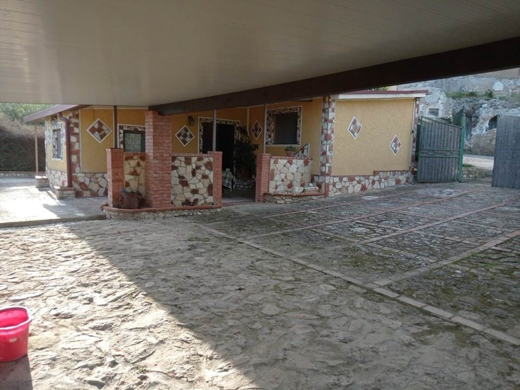 Villa in C.DA GADDIRA VASSALLAGGI, San Cataldo, 2 locali, 1 bagno