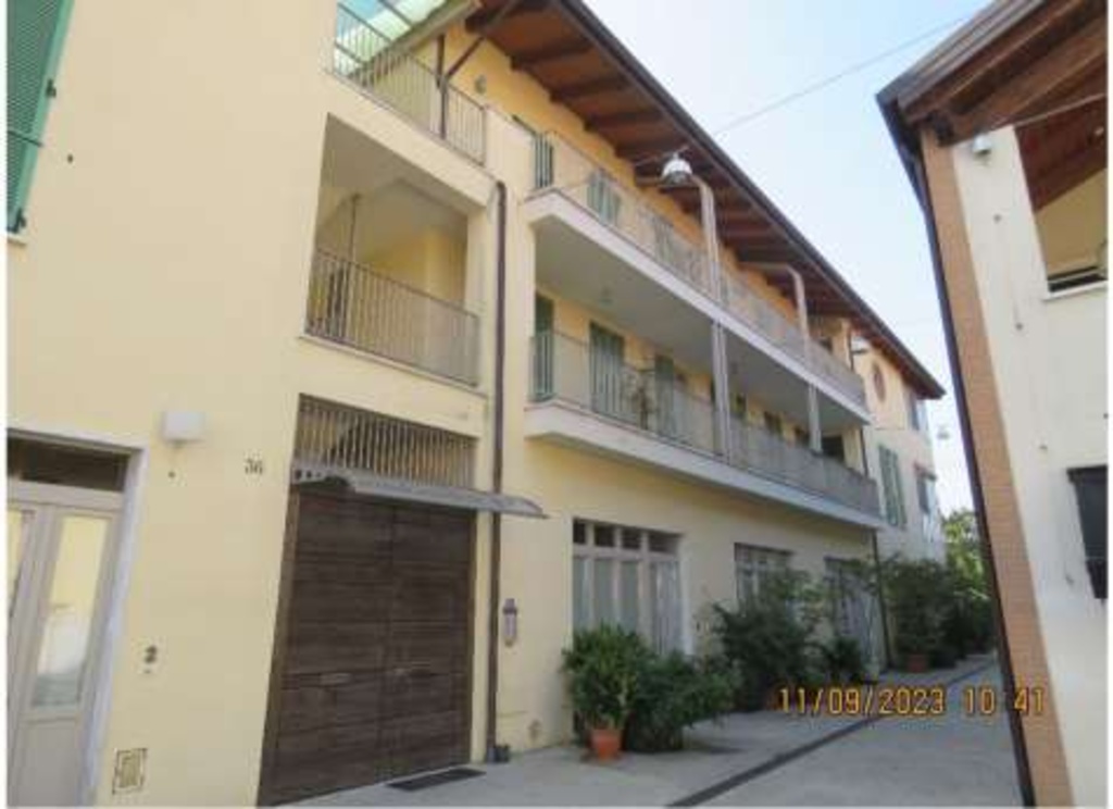 Appartamento in Via San Bernardo 36, Milano, 5 locali, 2 bagni, 104 m²