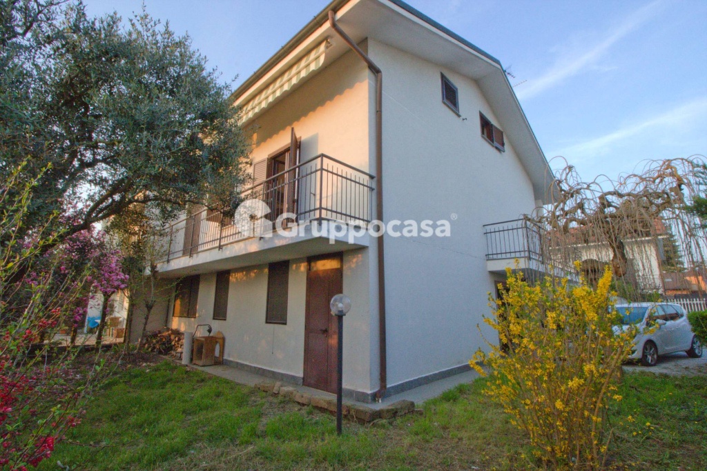 Villa a schiera in Via A. Negri, Boffalora sopra Ticino, 3 locali