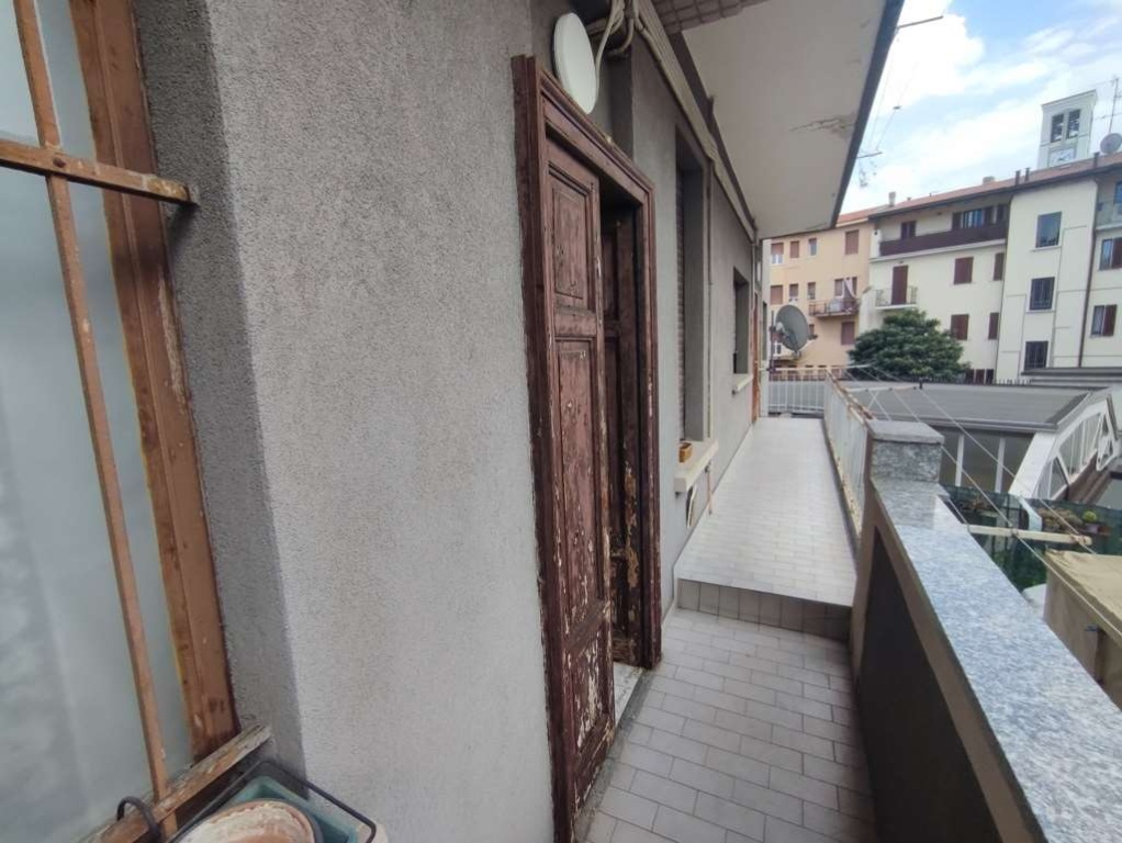 Bilocale a Sesto San Giovanni, 2 bagni, 50 m² in vendita