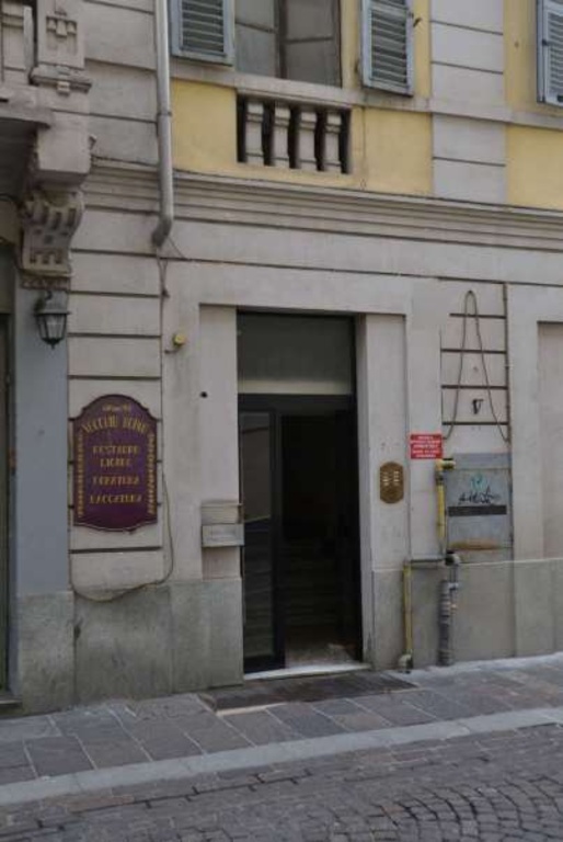 Appartamento in Via Verona, Alessandria, 5 locali, 115 m² in vendita