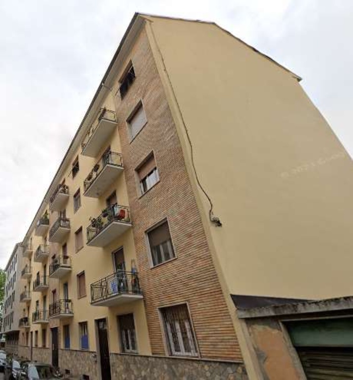 Appartamento in Via Galileo Ferraris, Alessandria, 8 locali, 2 bagni