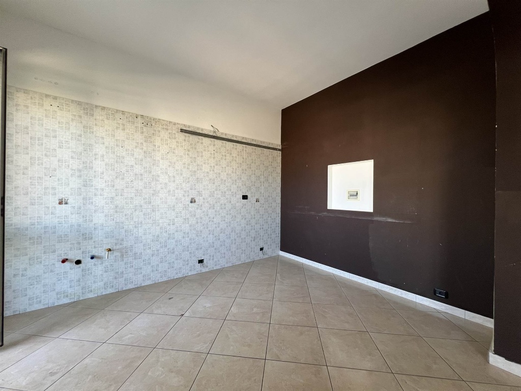 Appartamento a Reggio di Calabria, 7 locali, 2 bagni, 161 m², 2° piano