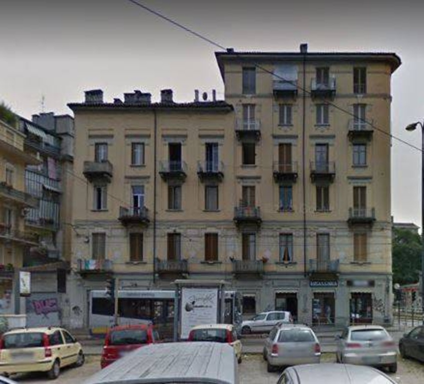 Bilocale in Largo Rosario Berardi, Torino, 1 bagno, 55 m², 3° piano