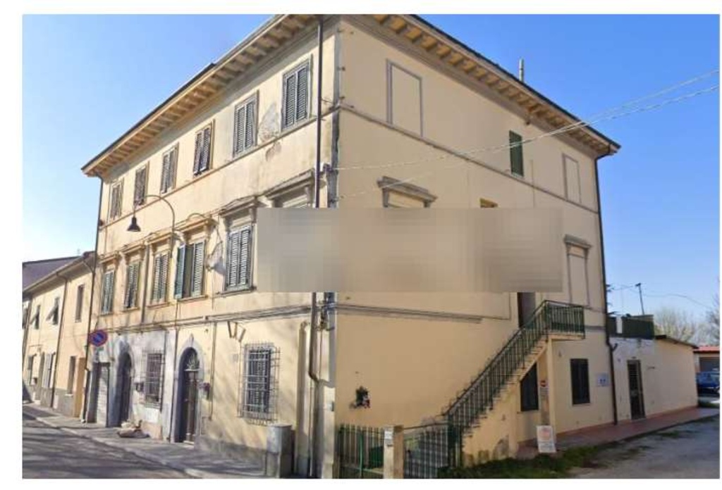 Palazzo in Via Fiorentina 41, Pisa, 6 locali, 2 bagni, 150 m²