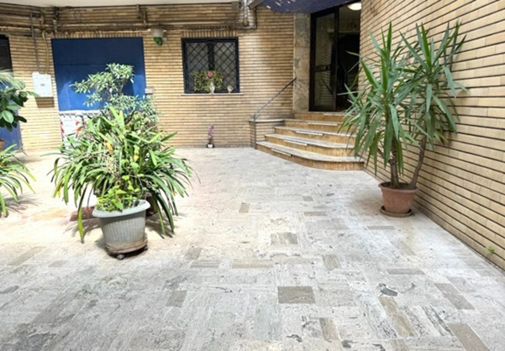 Bilocale in Sant'eframo vecchio, Napoli, 1 bagno, 65 m², 9° piano