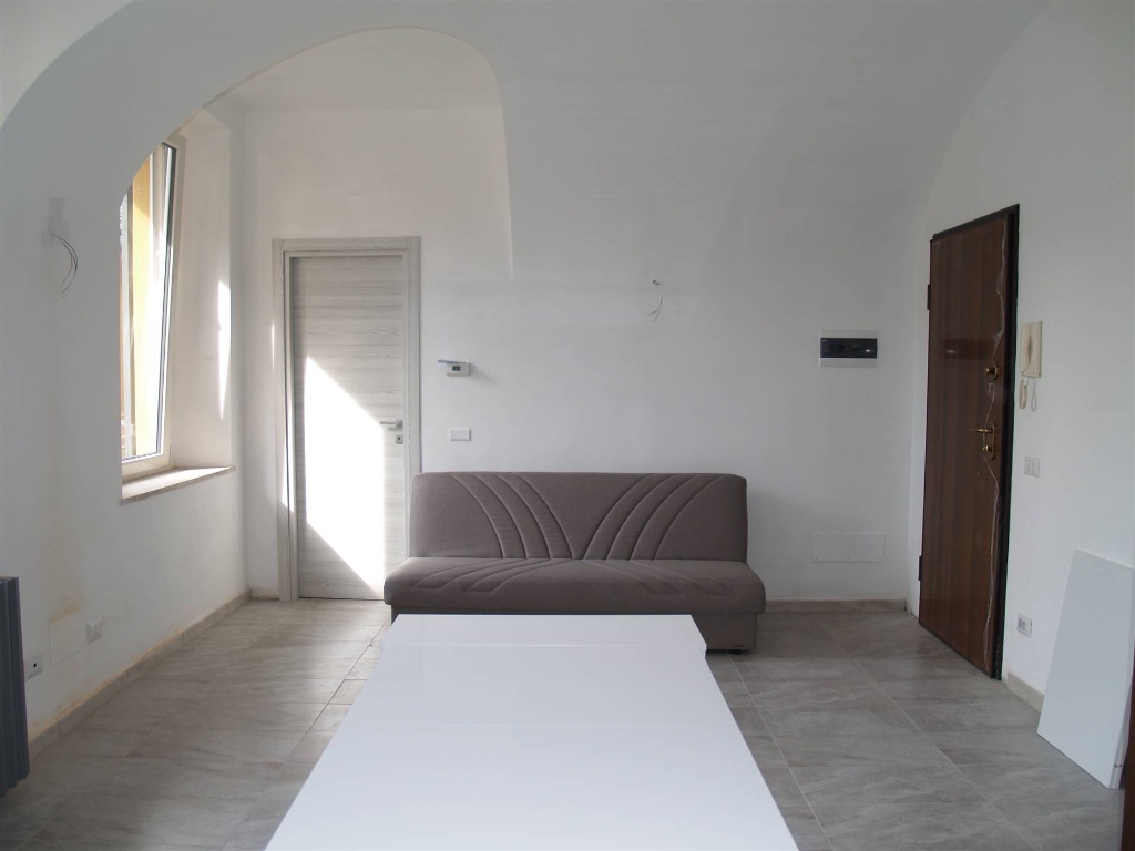 Bilocale in Via Felice Monaco 16, Vercelli, 1 bagno, 55 m², 1° piano