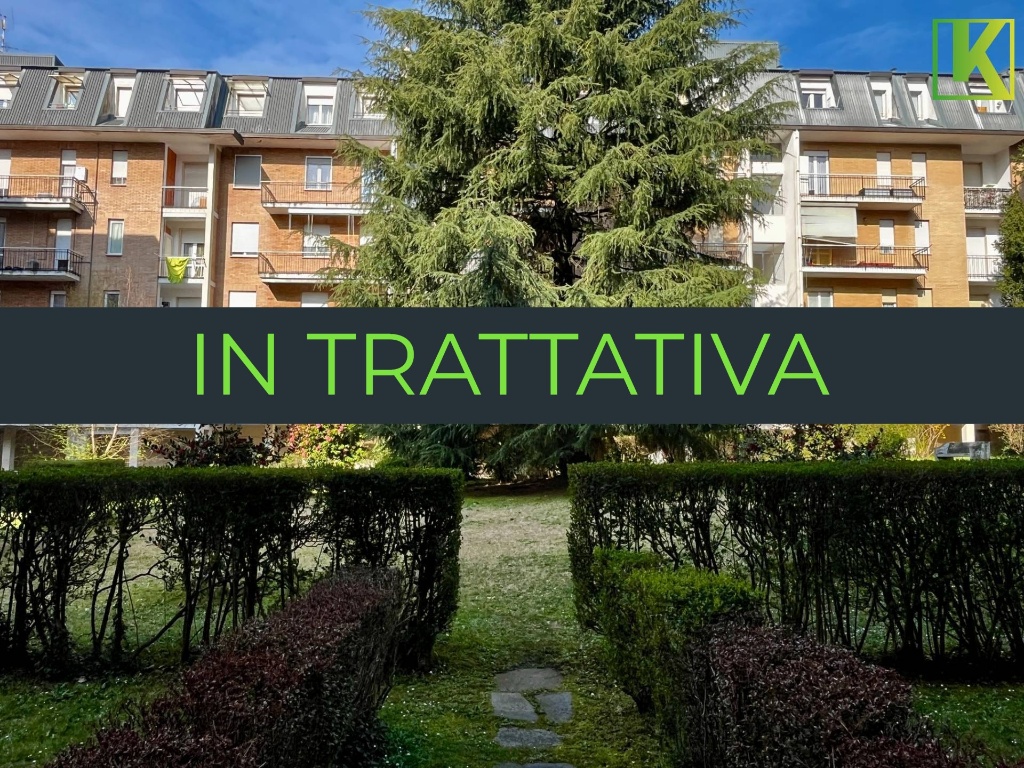 Bilocale in Via Sorrisole, Varese, 1 bagno, giardino in comune, 70 m²