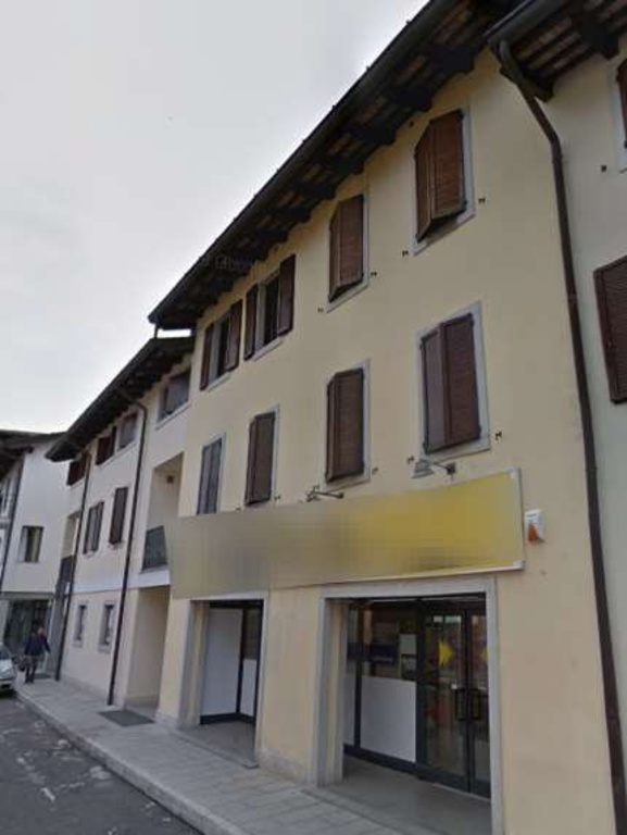 Appartamento in Via Cavour, Aiello del Friuli, 5 locali, 1 bagno