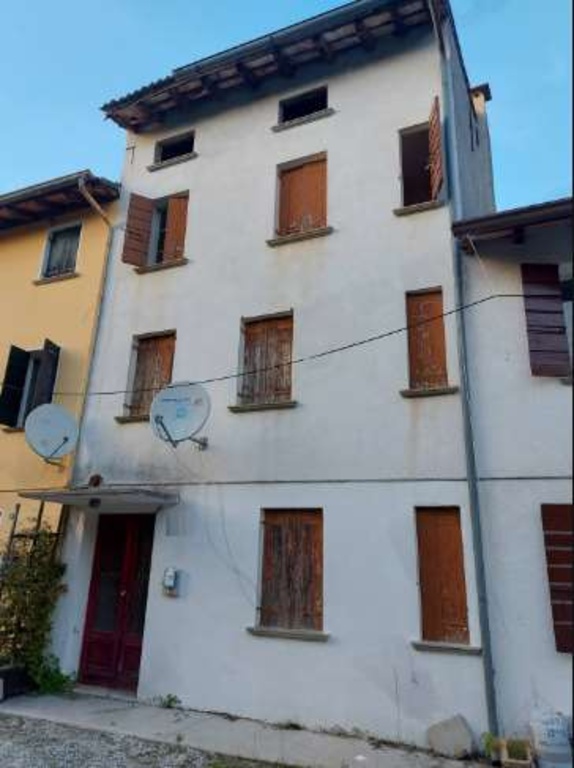 Appartamento in Via Sandro Pertini, Annone Veneto, 8 locali, 1 bagno