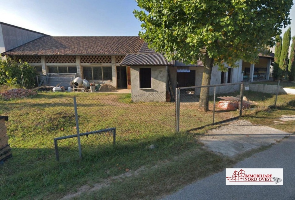 Villa in Via Antonio Meucci, Sedriano, 3 locali, 2 bagni, posto auto