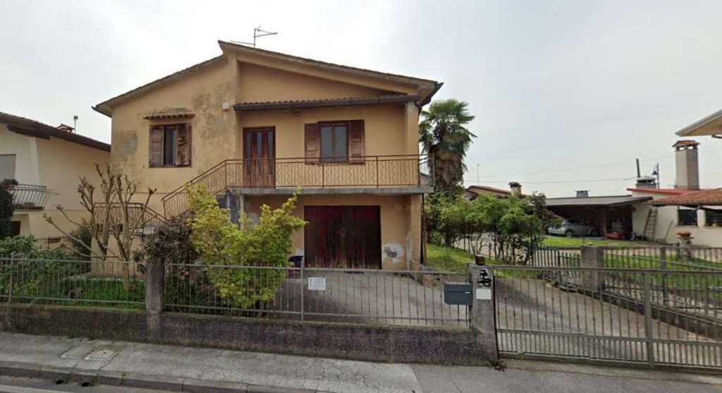 Villa in Via Udine, San Vito al Torre, 9 locali, 228 m² in vendita