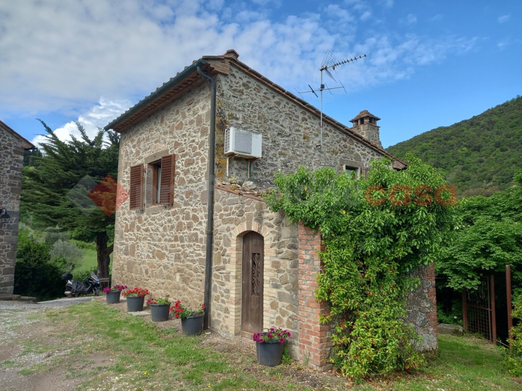 Quadrilocale a Montecatini Val di Cecina, 1 bagno, giardino in comune