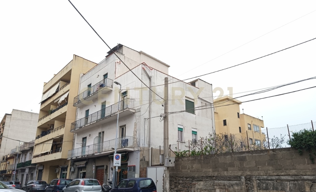 Trilocale in Via Marco Polo 131a, Messina, 1 bagno, arredato, 67 m²